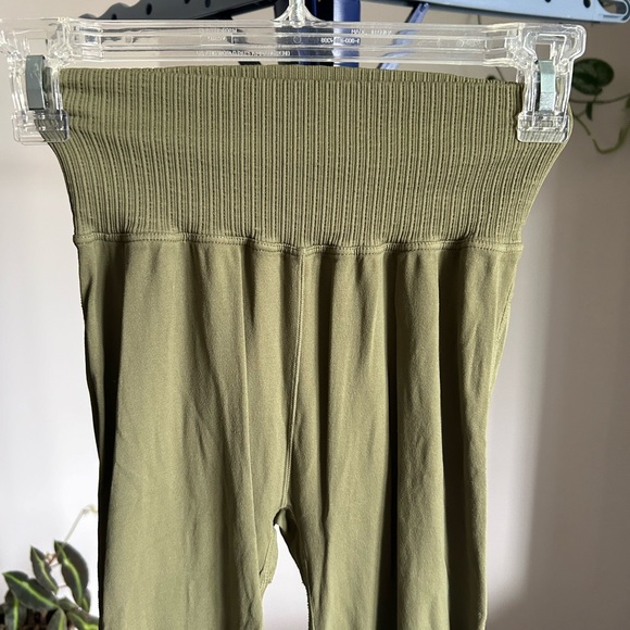 NWOT FP Movement good karma flares - Picture 7 of 7